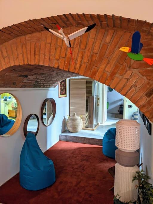 Romantic And Atypical Apartments In Prague'S Montmartre Экстерьер фото